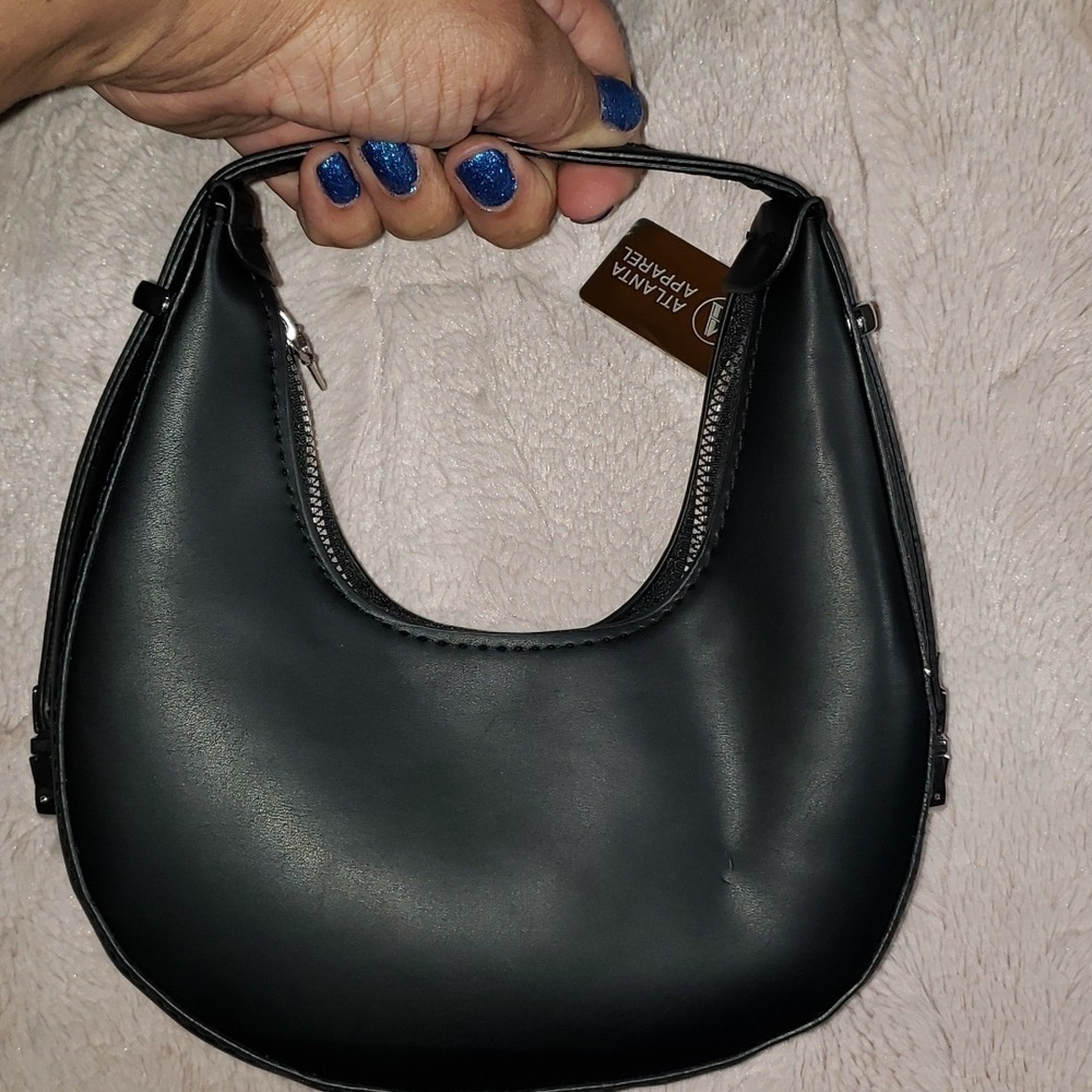 NEW- Small Faux Leather Cluth/ Purse - Picture 5 of 8